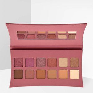 ILLAMASQUA  Unveiled Artistry Palette *NEW*